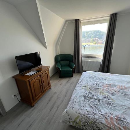 Riverbank Guest House Namur Bagian luar foto